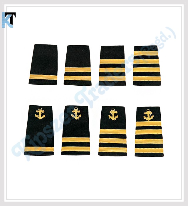 1.epaulettes.jpg