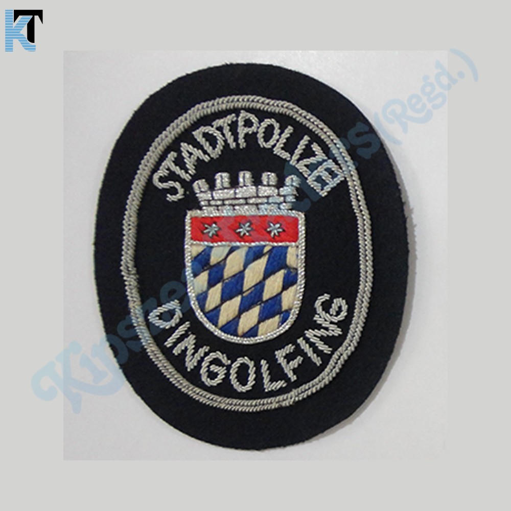 Hand-Embroidered-badges3-1